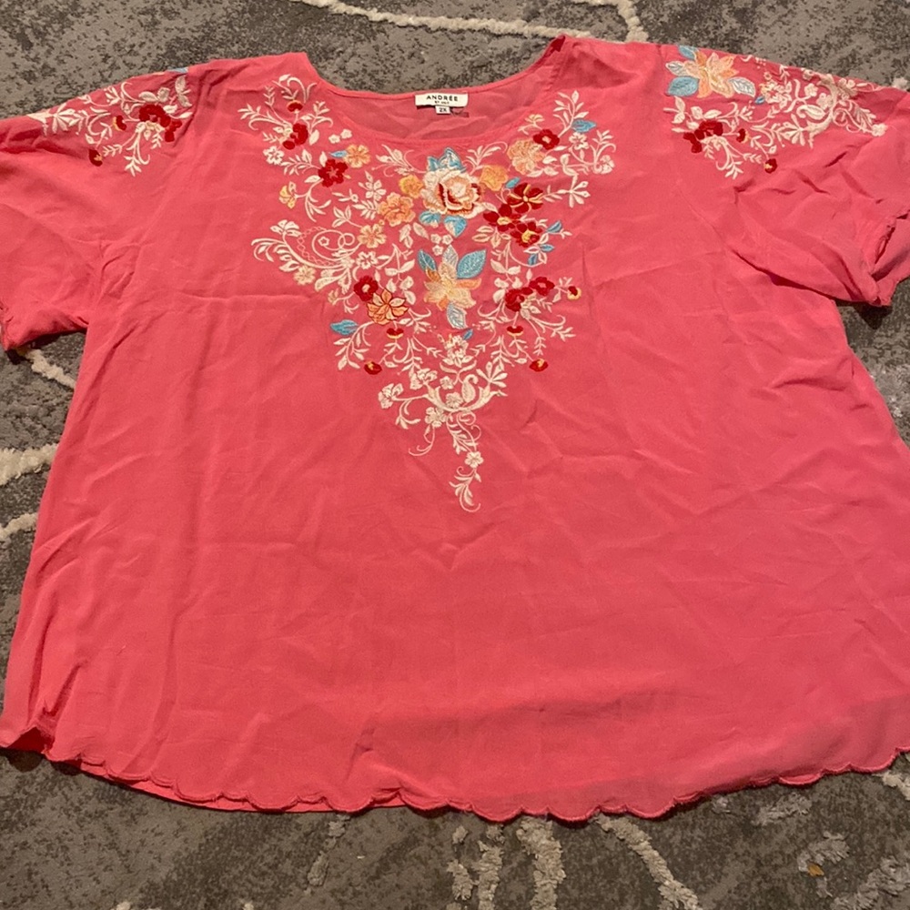 Scalloped Top